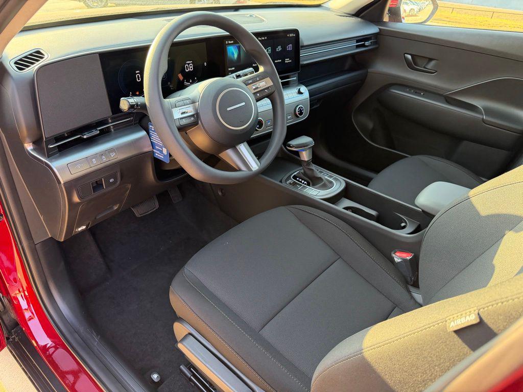 2026 Hyundai Kona SE - Photo 12