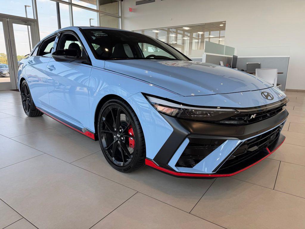 2026 Hyundai Elantra N - Photo 6