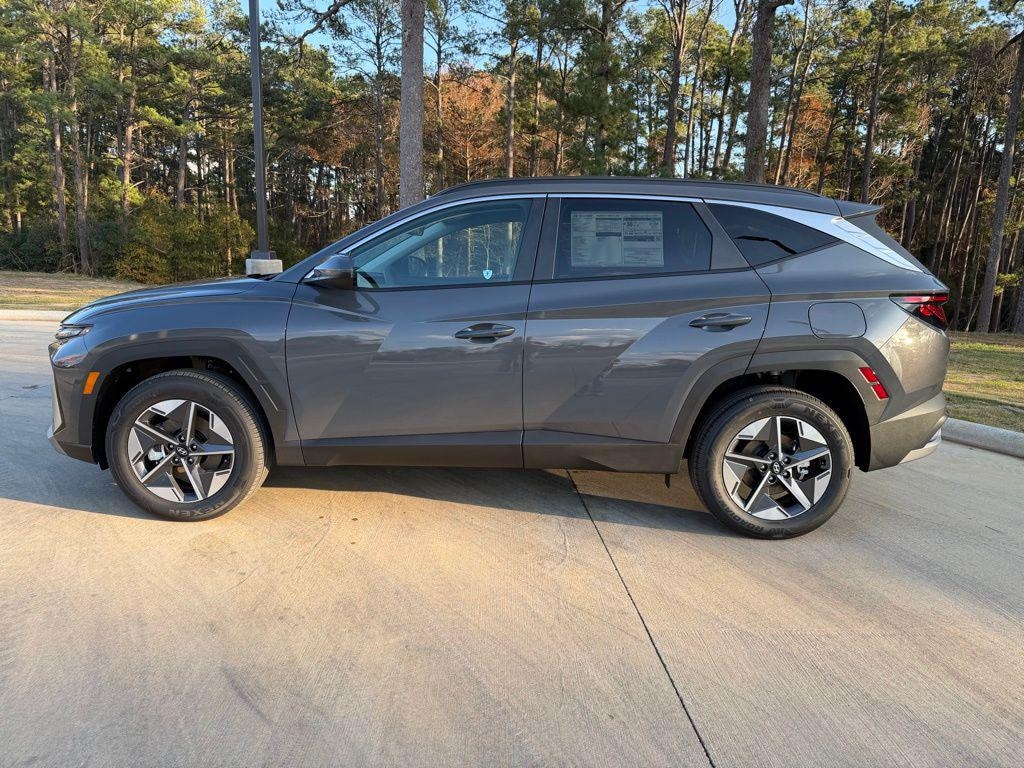 New 2026 Hyundai Tucson Hybrid SEL SUV