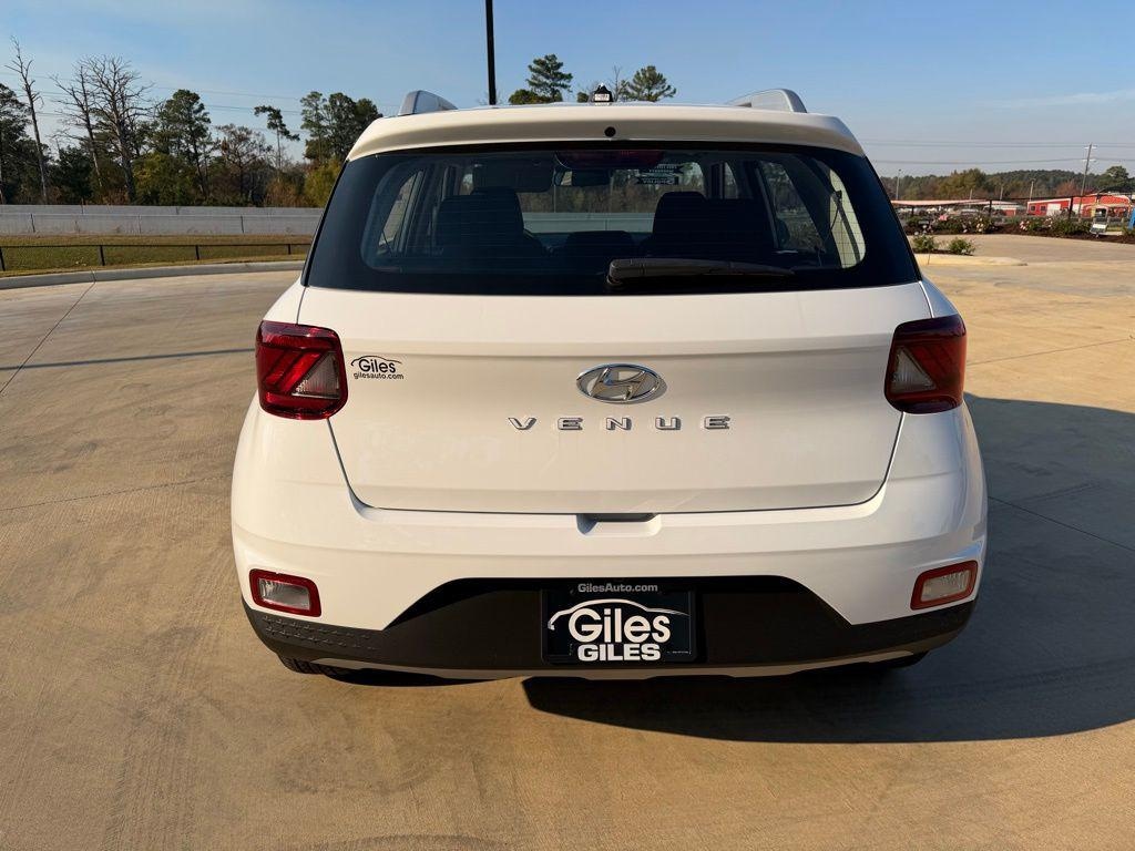 New 2026 Hyundai Venue SEL SUV