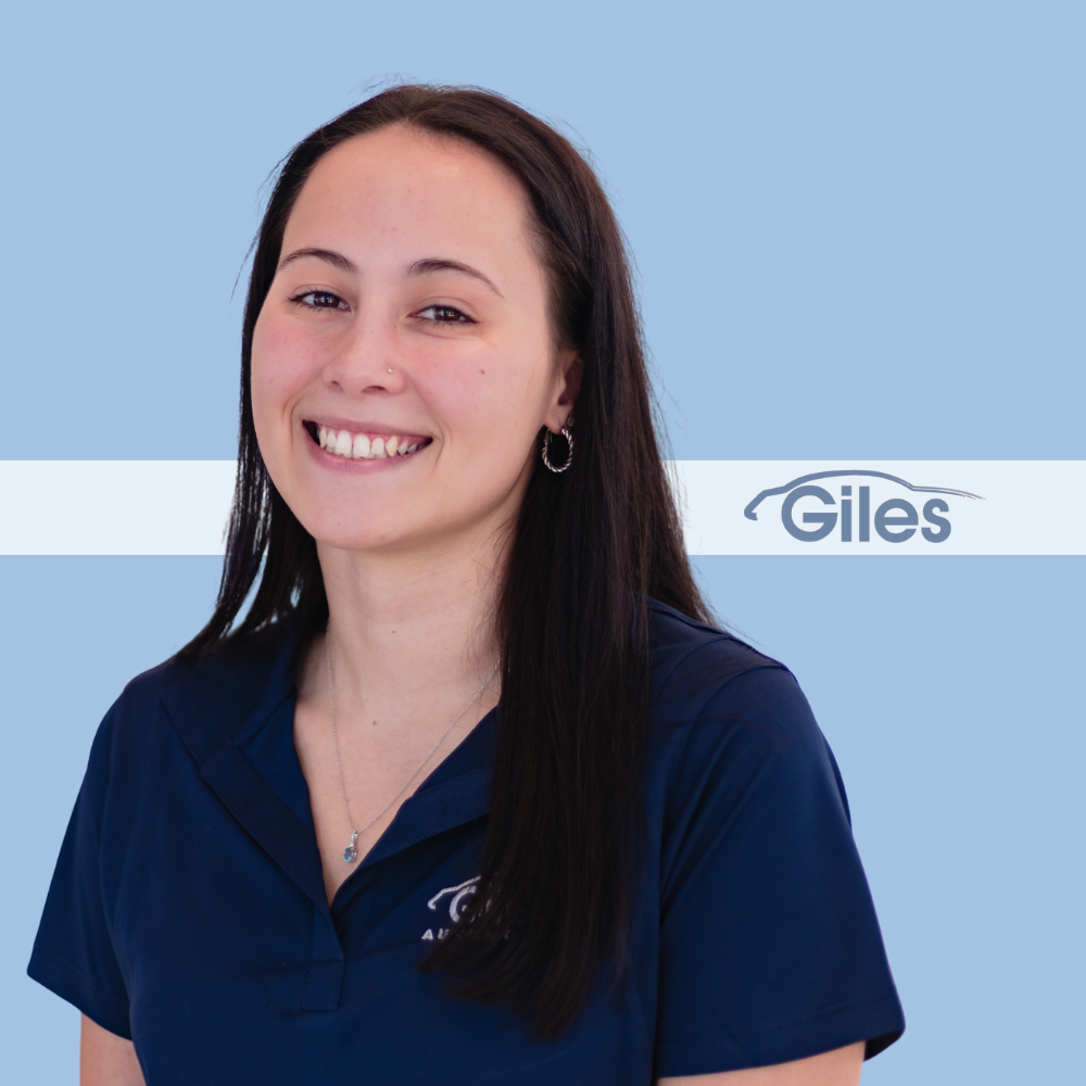 Staff member Olivia Strain from ID_d528e2c512d8