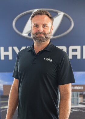 Staff member Chad Cochran from ID_d528e2c512d8