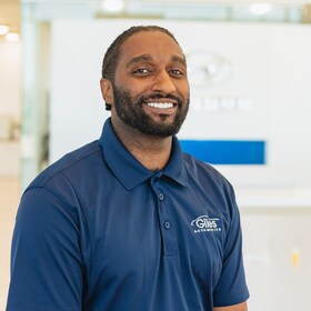 Staff member Michael Burise from ID_d528e2c512d8