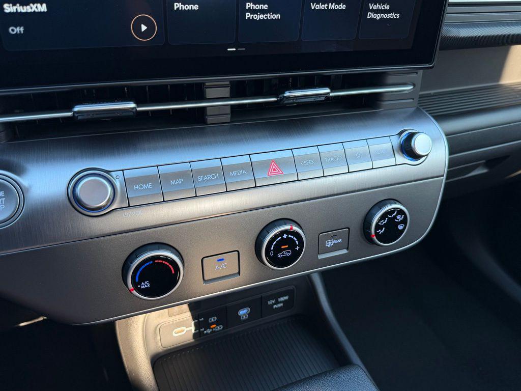 2026 Hyundai Kona SE - Photo 22