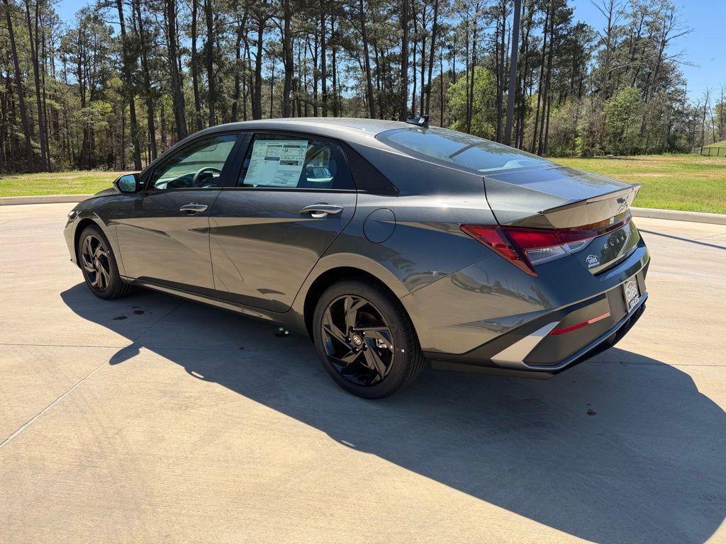 New 2026 Hyundai Elantra SEL Sport Sedan