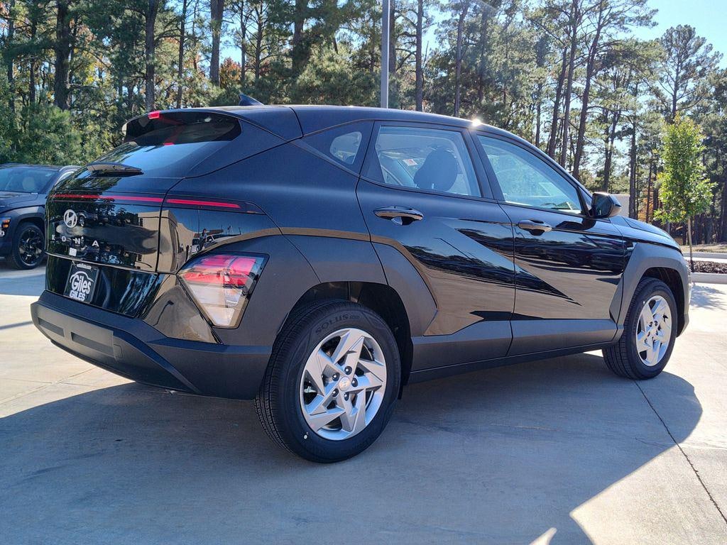 New 2026 Hyundai Kona SE FWD SUV