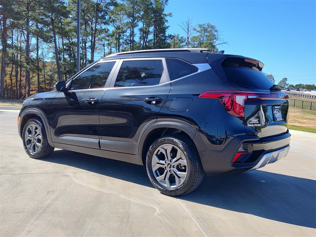 Used 2024 Kia Seltos S SUV