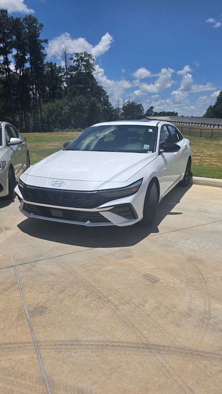 2026 Hyundai Elantra SEL Sport Premium Sedan
