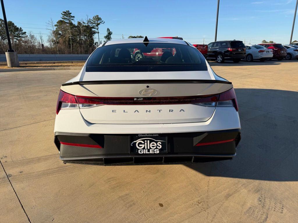 New 2026 Hyundai Elantra SEL Sport Sedan