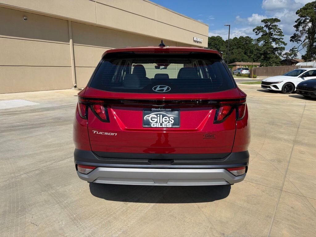 New 2026 Hyundai Tucson SE FWD SUV