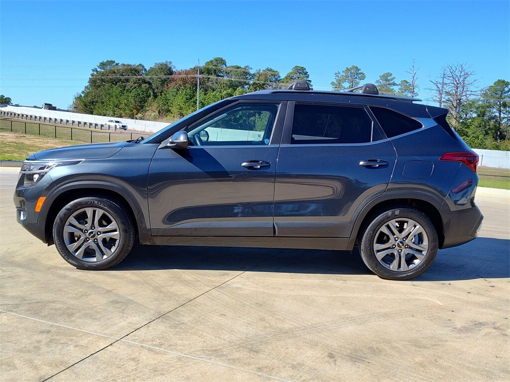 Used 2023 Kia Seltos S SUV