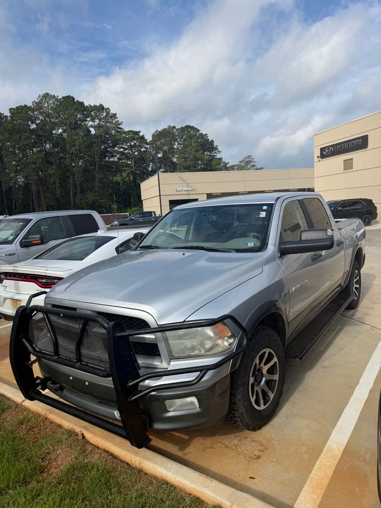 2012 RAM 1500 SLT 4x4 Crew Cab's photo