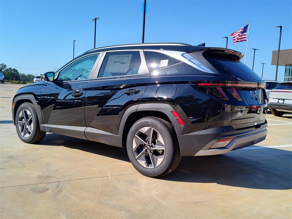 New 2026 Hyundai Tucson SEL Premium FWD SUV