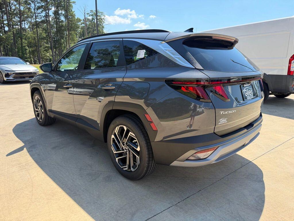 New 2026 Hyundai Tucson SEL Plus FWD SUV