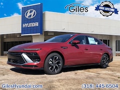 2025 Hyundai Sonata SEL Sedan