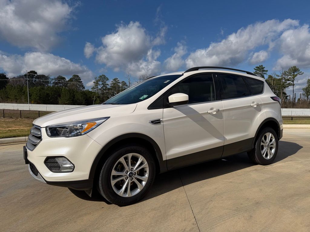 2018 Ford Escape SE's photo