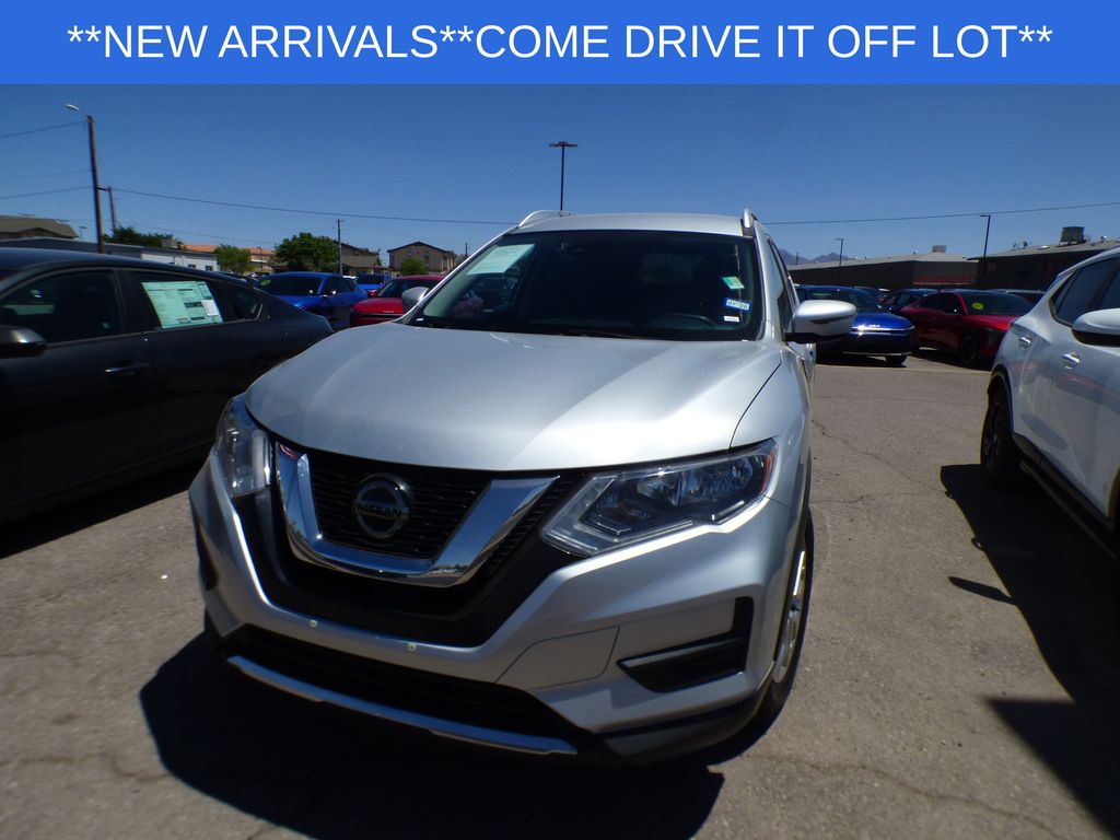 2020 Nissan Rogue SV