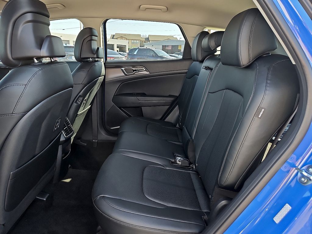 2026 Kia Sportage EX - Photo 15