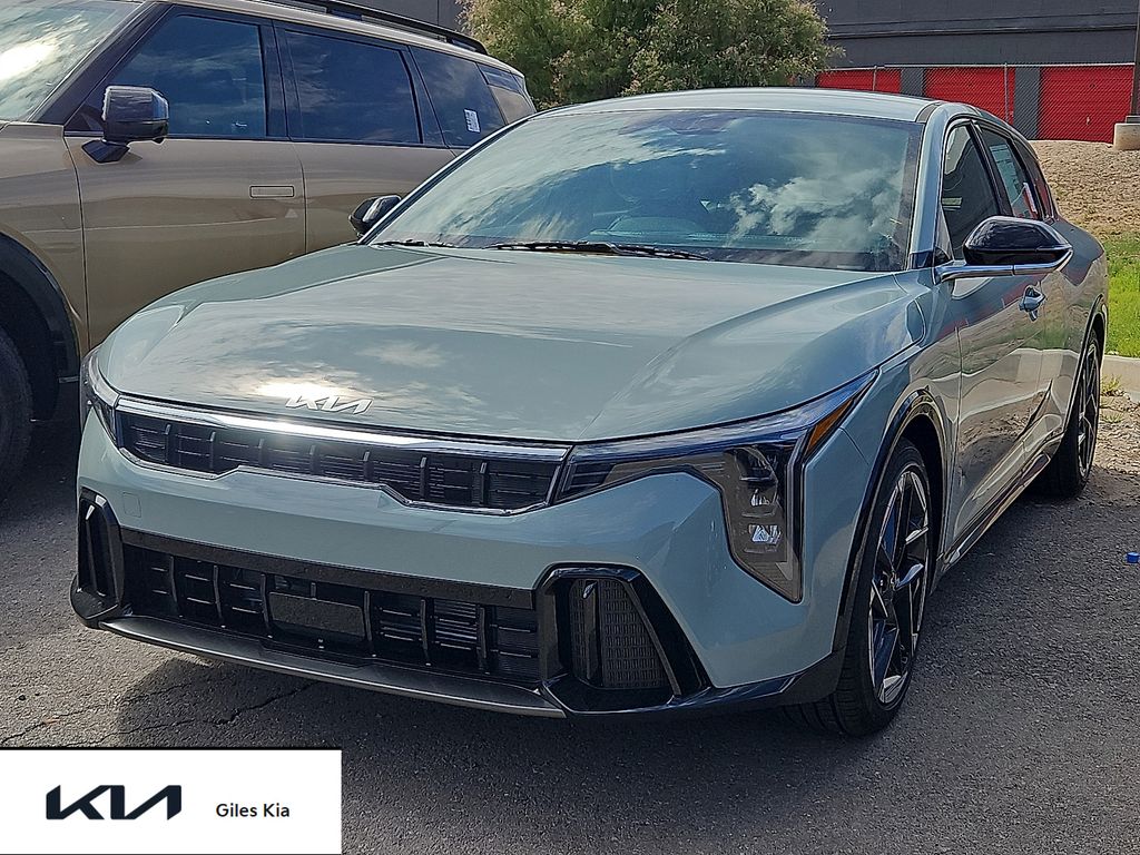 2026 Kia K4 GT-Line AT Hatchback's photo