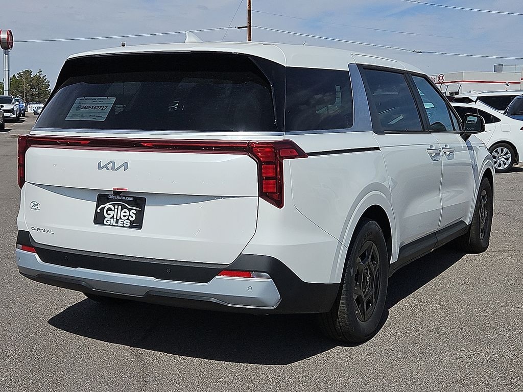 New 2026 Kia Carnival LX Van Passenger Van