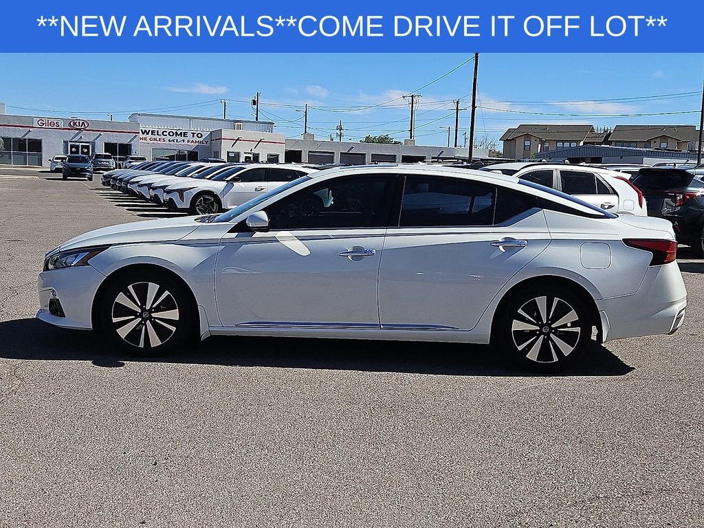 Used 2019 Nissan Altima 2.5 SV Sedan