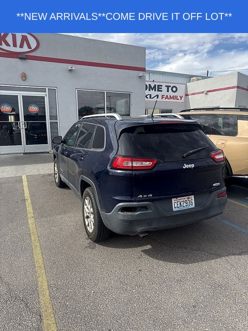 Used 2014 Jeep Cherokee Latitude SUV