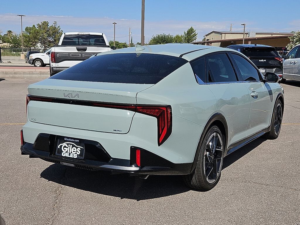 New 2026 Kia K4 GT-Line Sedan