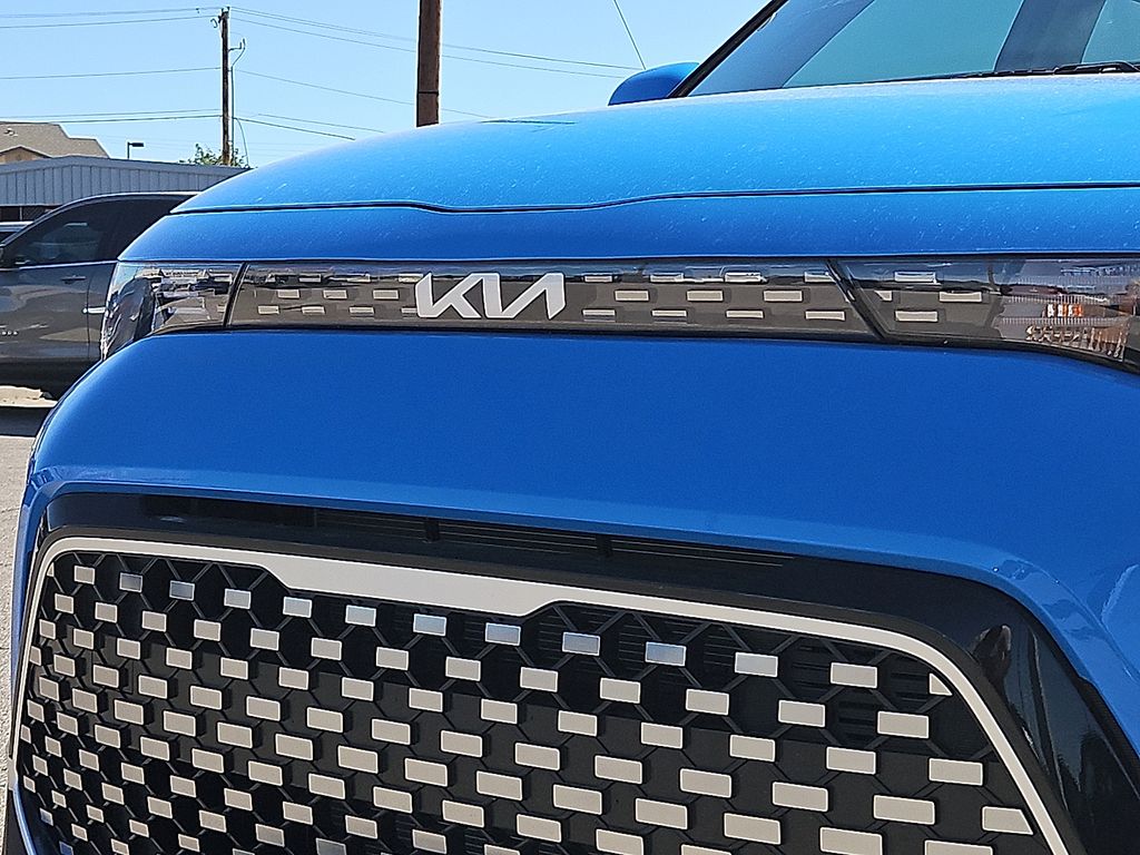 2025 Kia Soul EX - Photo 8