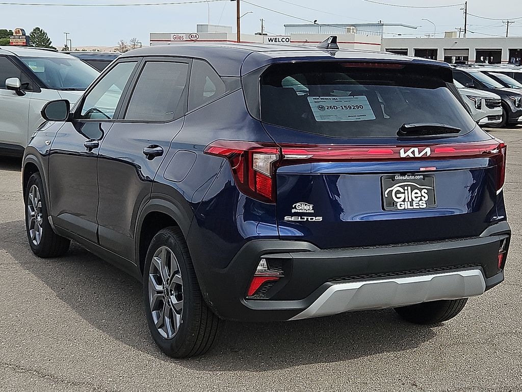 New 2026 Kia Seltos LX SUV