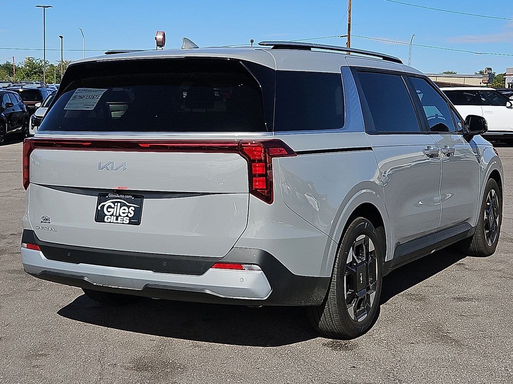 New 2026 Kia Carnival EX Van Passenger Van