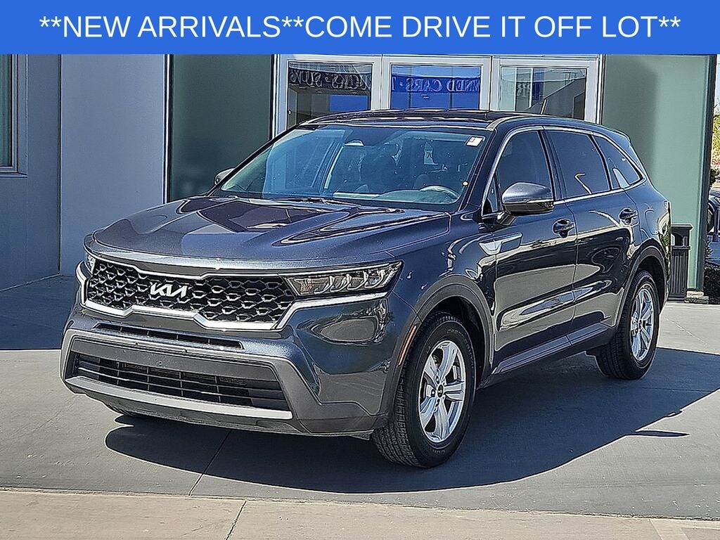 Used 2022 Kia Sorento LX SUV