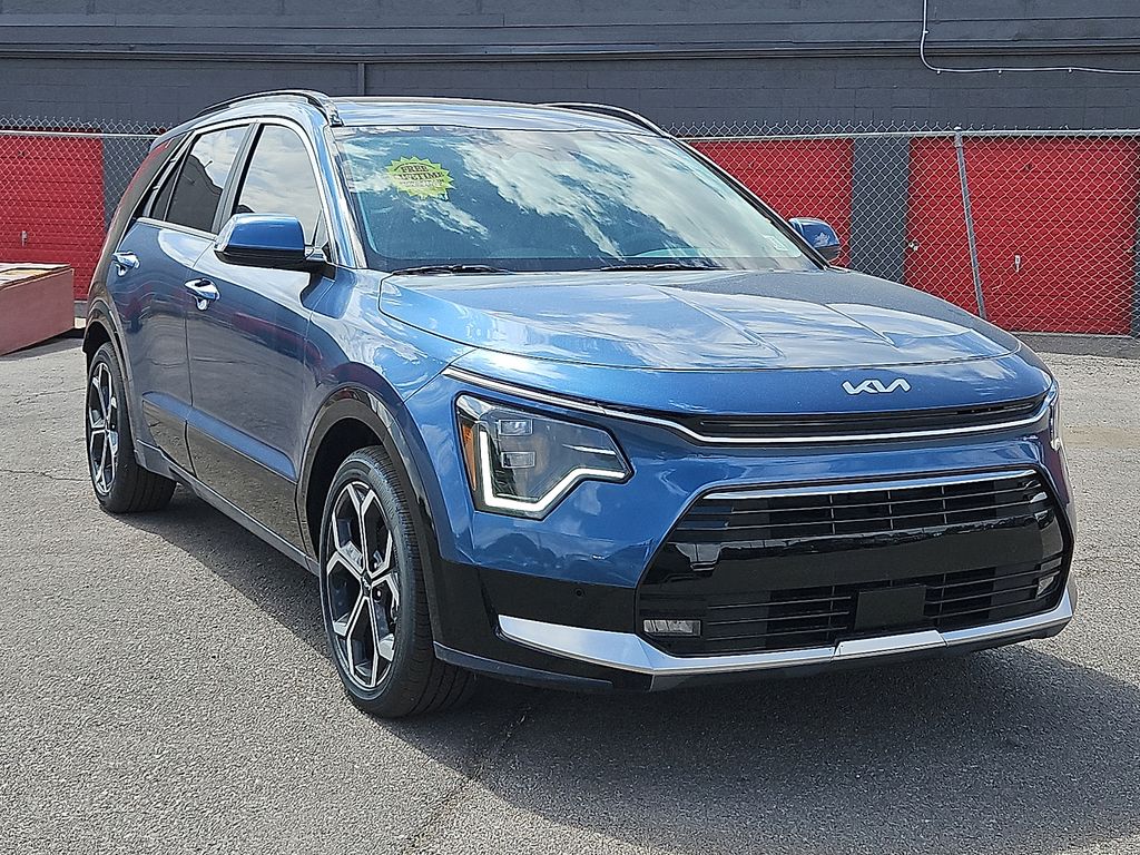 2025 Kia Niro SX Touring - Photo 7