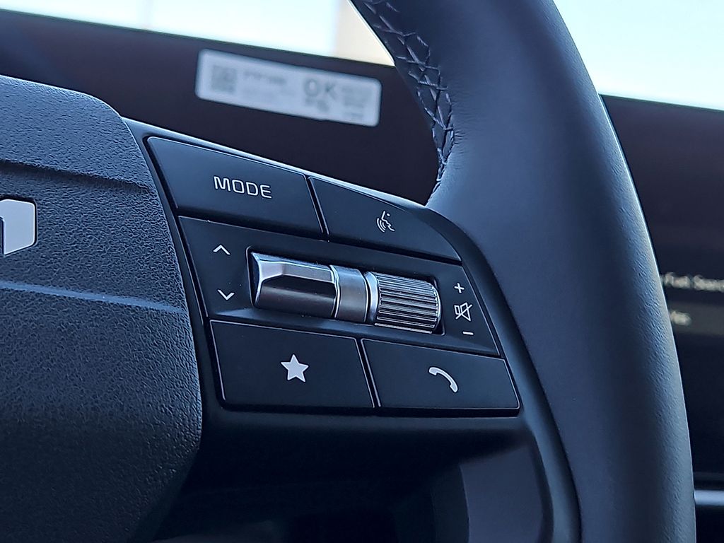 2026 Kia Sportage SX - Photo 23