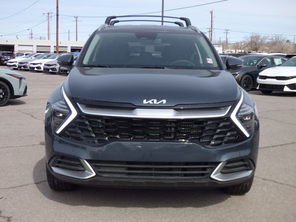 New 2025 Kia Sportage Hybrid EX SUV
