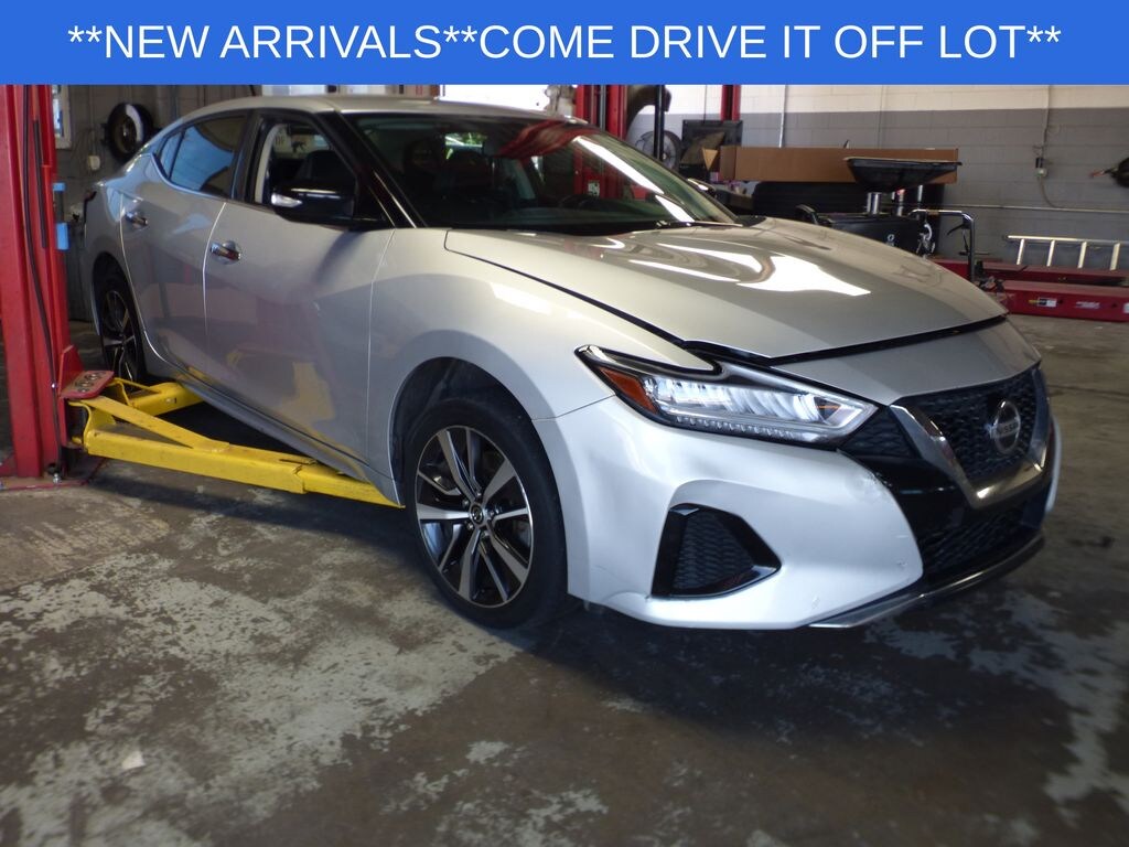 Used 2020 Nissan Maxima 3.5 SV Sedan