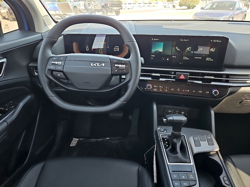 2026 Kia Sportage EX - Photo 16