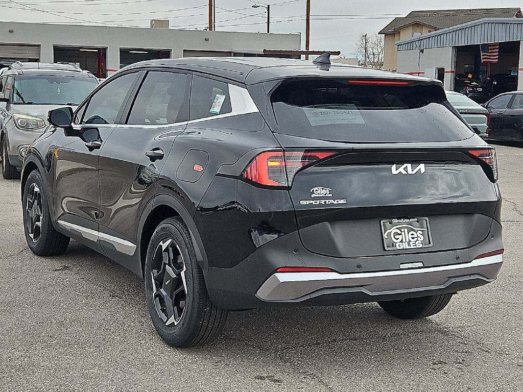 New 2026 Kia Sportage EX SUV