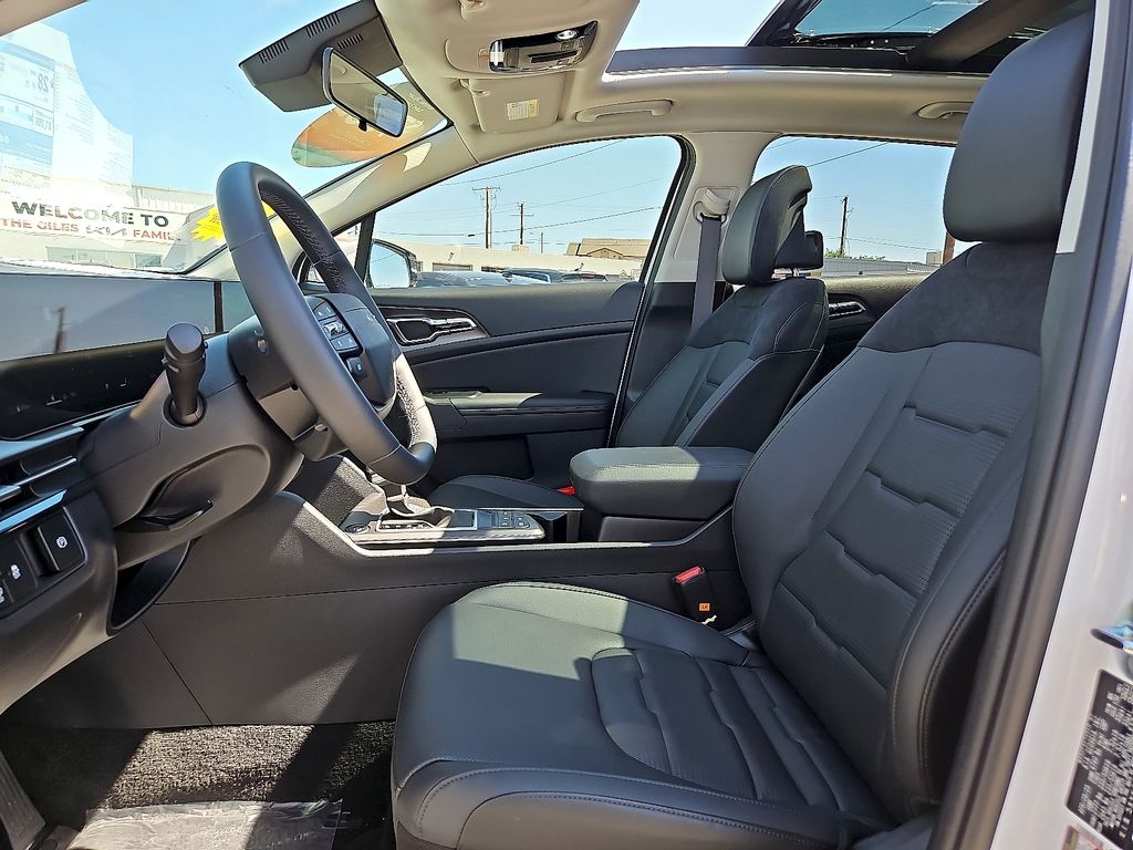 2026 Kia Sportage EX - Photo 19