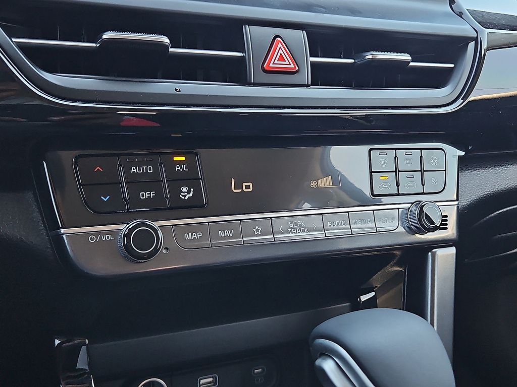 2025 Kia Seltos X-Line - Photo 27