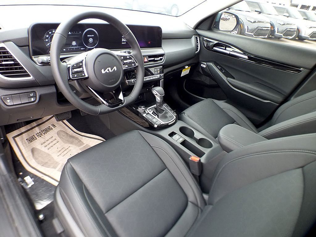 2026 Kia Seltos SX - Photo 11