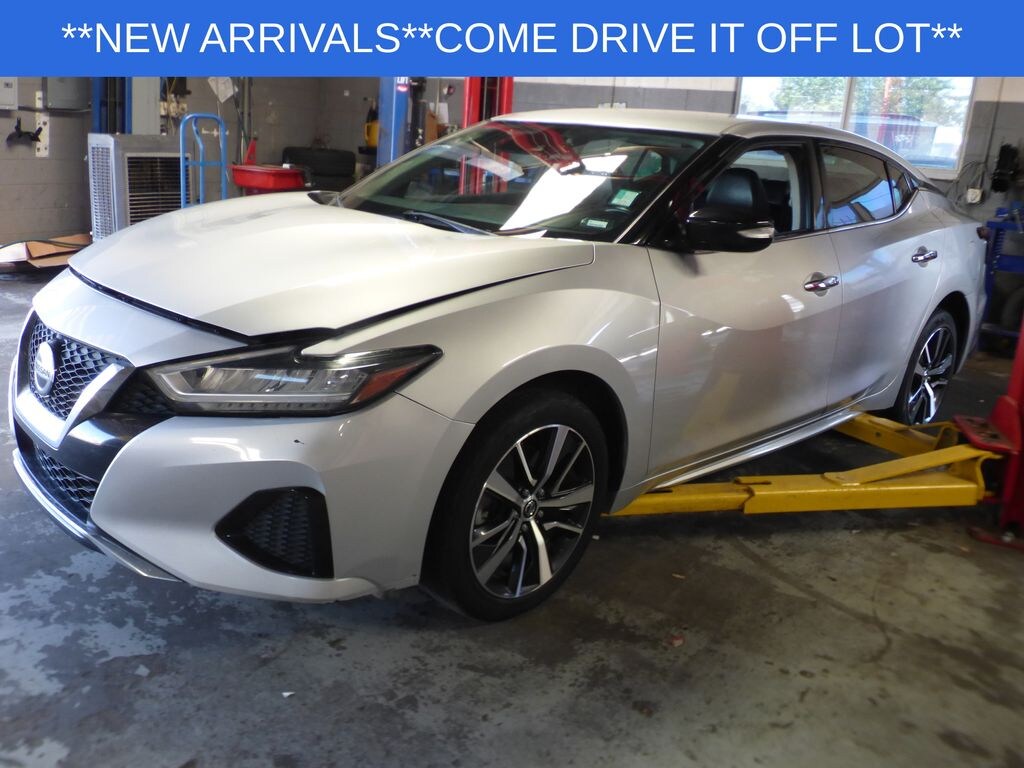 Used 2020 Nissan Maxima 3.5 SV Sedan