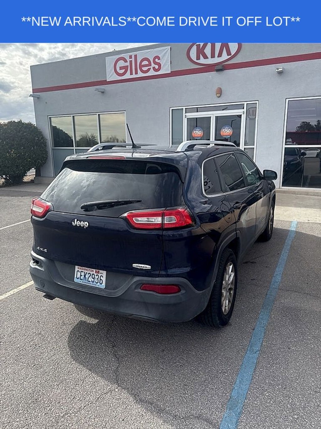 Used 2014 Jeep Cherokee Latitude SUV