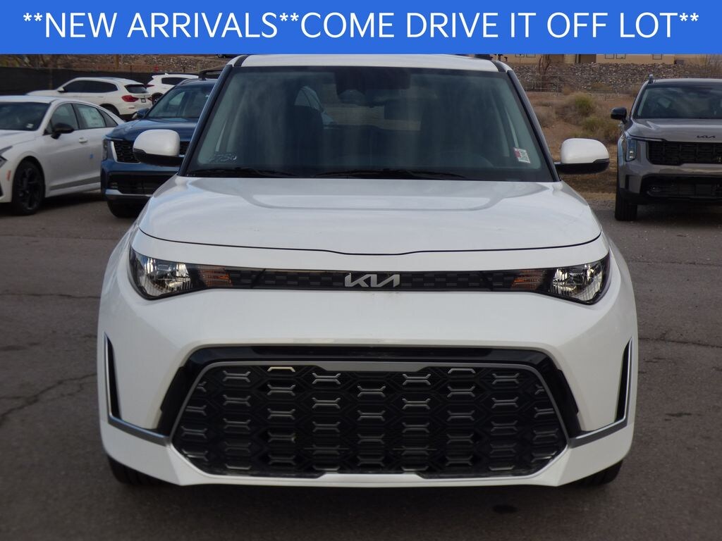 New 2025 Kia Soul GT-Line Hatchback