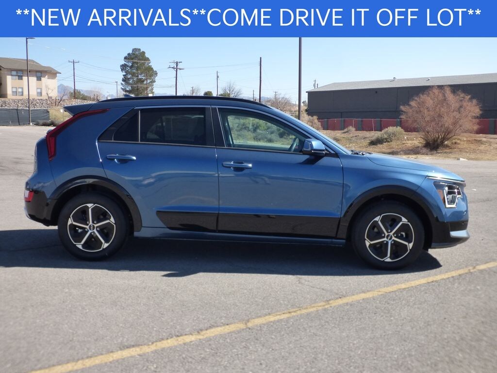 New 2025 Kia Niro SX SUV