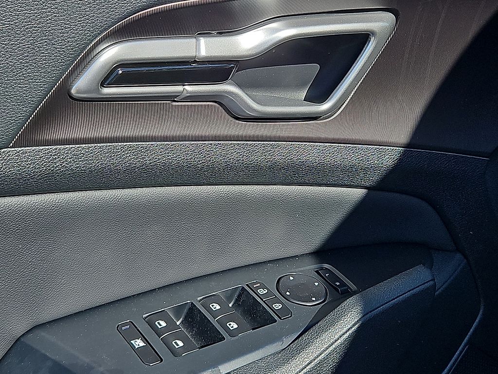 2026 Kia Sportage EX - Photo 18