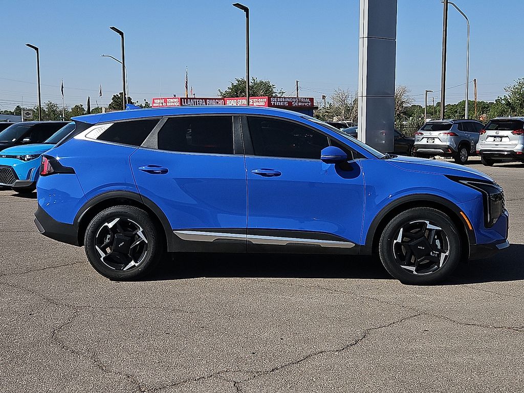 2026 Kia Sportage EX - Photo 6