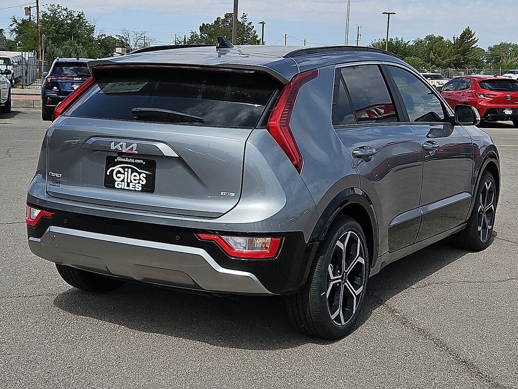 New 2025 Kia Niro EX Touring SUV