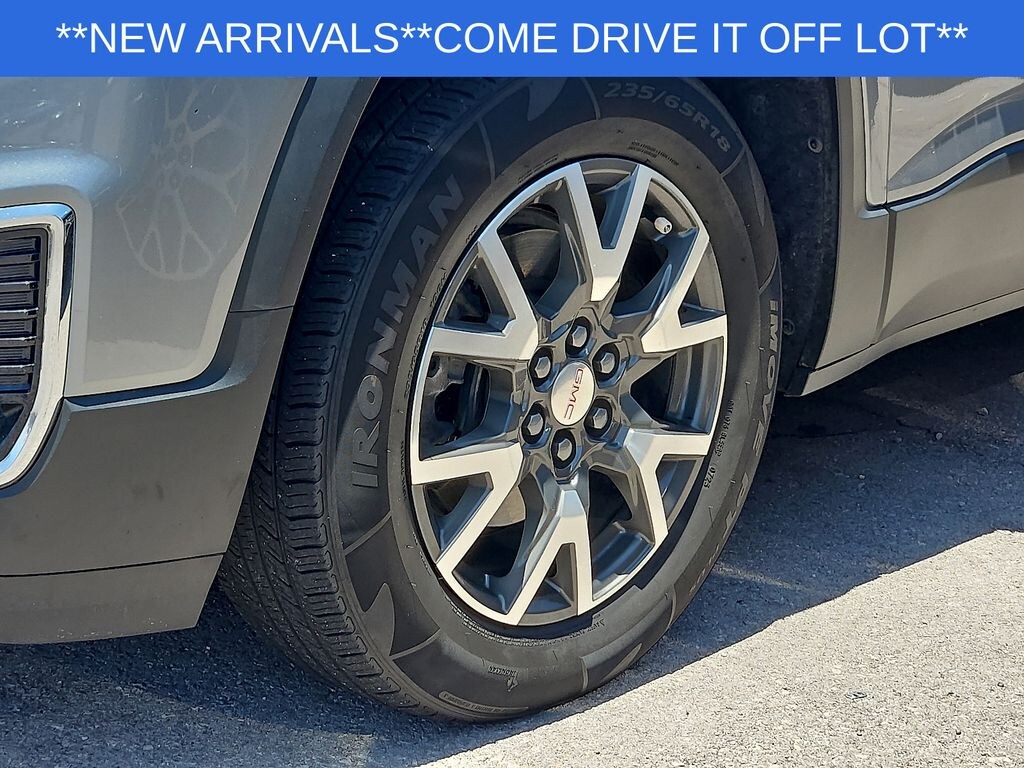 Used 2023 GMC Acadia SLE SUV