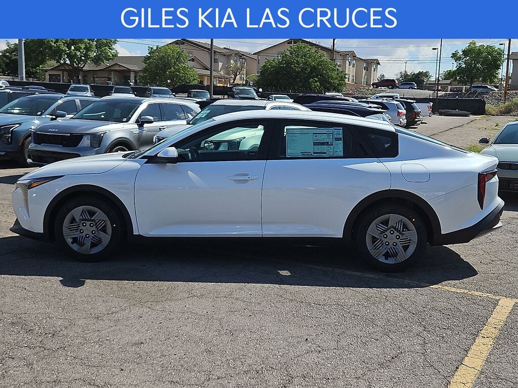 New 2026 Kia K4 LX Sedan