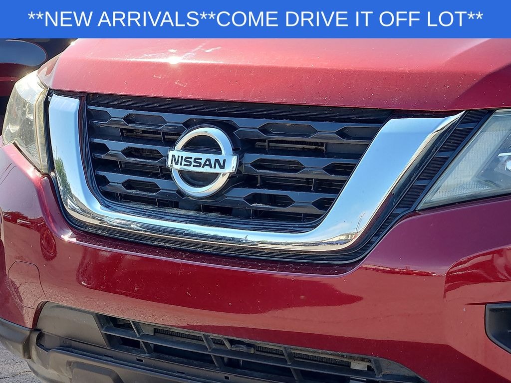 Used 2018 Nissan Pathfinder S SUV